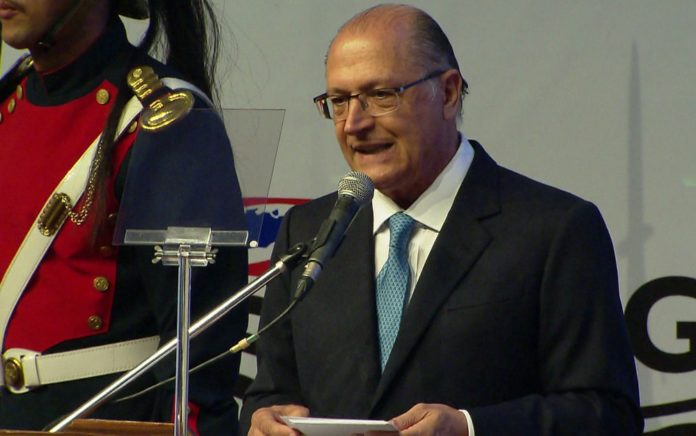 alckmin-em-cerimonia