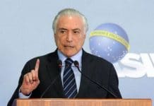 Governo cede e aguarda fim da paralisação dos caminhoneiros