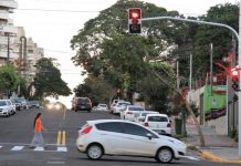 Prefeitura instala seis Semáforos e reforça sinalização em pontos críticos