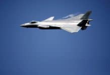 China desenvolve 2 novos bombardeiros furtivos ao mesmo tempo, diz inteligência americana
