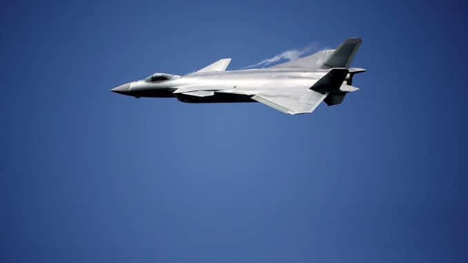 Força-Aérea-da-China-678x381