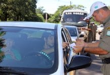 Detran-MS fiscaliza veículos de Auto Escolas em Campo Grande