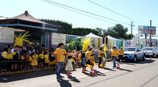 Maio-Amarelo