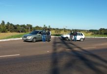 Agepan fiscaliza e orienta motoristas sobre prática de carona amiga