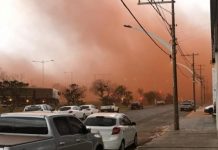 Nuvem de poeira antecede chegada da chuva no interior do Estado