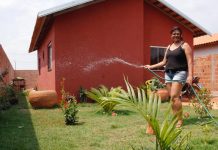 Sem prestação, 11 famílias de Rio Verde conquistam casa própria