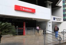 Servidores que nasceram em novembro e dezembro devem fazer recadastramento