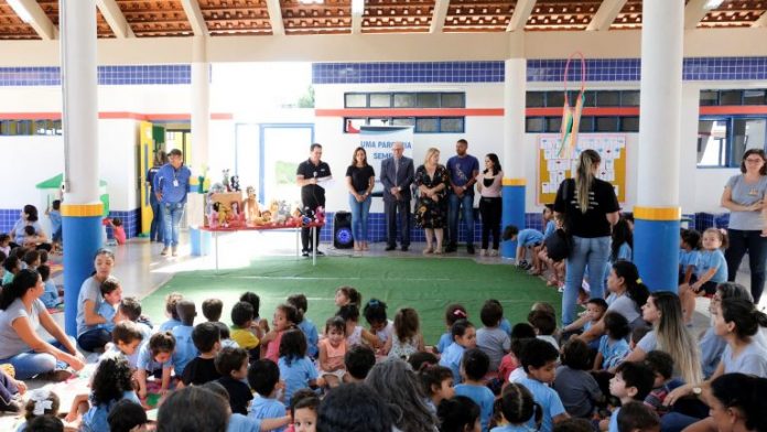PREFEITURA VAI ENTREGAR KIT MERENDA PARA 20 MIL ALUNOS DO PROGRAMA BOLSA FAMÍLIA