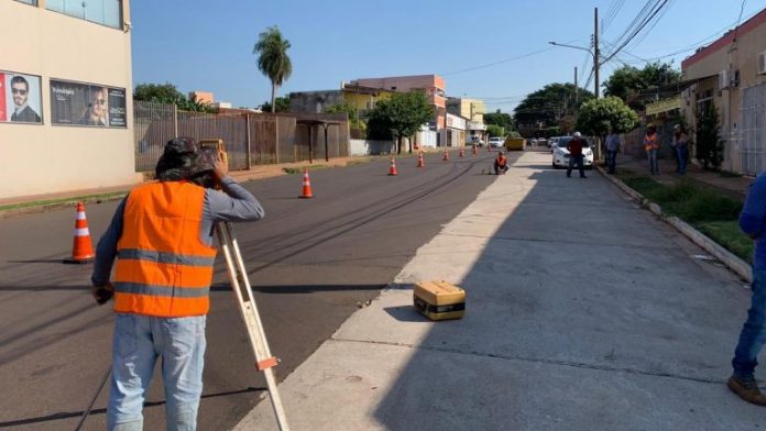 SINALIZAÇÃO SEMAFÓRICA NA GUIA LOPE BRILHANTE