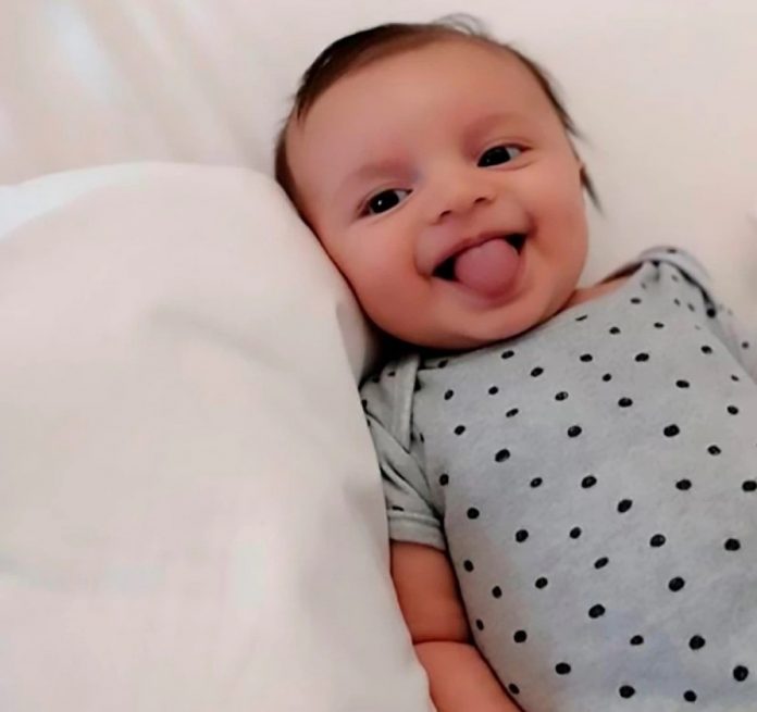 Bebê de 50 dias vira símbolo de esperança na Itália depois de se recuperar do coronavírus