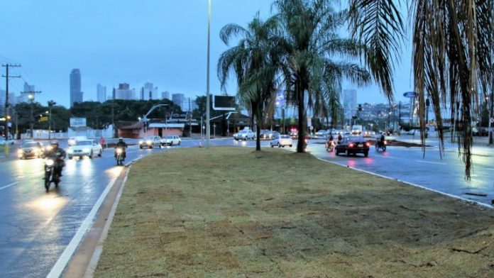 ALÉM DE sema