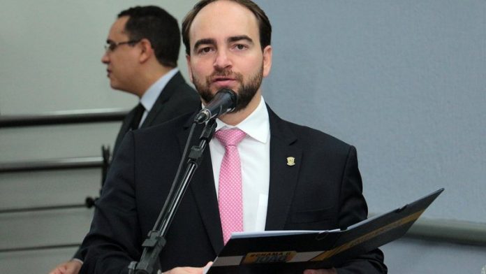 joao_cesar_mattogrosso_PpkErxq_widelg