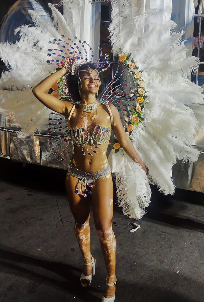 natalia-do-bbb-22-ja-desfilou-numa-escola-de-samba-de-belo-horizonte