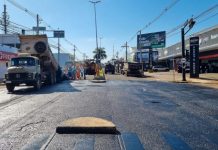PREFEITURA SEGUE COM OBRAS DE RECAPEAMENTO DA RUI BARBOSA NESTA SEXTA-FEIRA