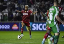 João Gomes e Danilo, Foram vendidos e Premier League terá número inédito de 33 brasileiros