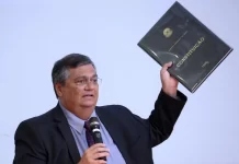 Governo exonera 26 dos 27 chefes regionais da PRF e troca comando da PF em 18 estados