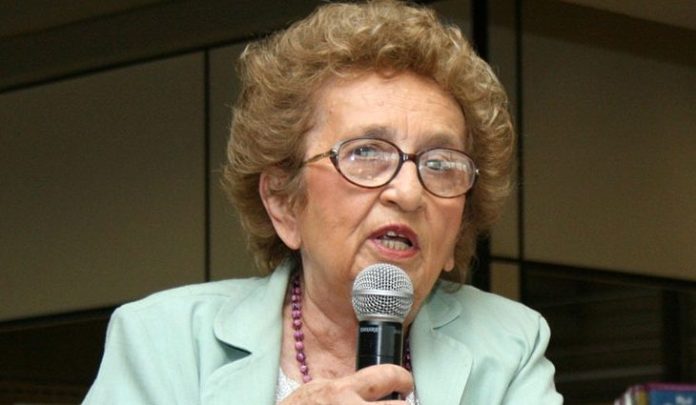 professora-Glorinha-730x425