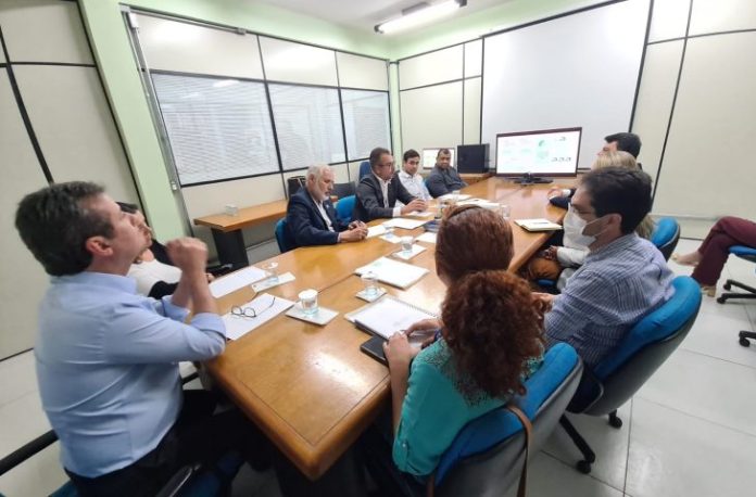 HR-reuniao-radioterapia-730x480