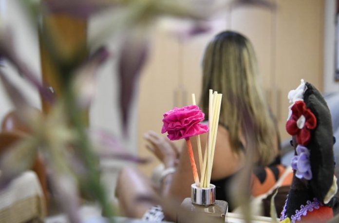 Personagem-atendida-no-CEAM-Foto-Bruno-Rezende-01-730x480