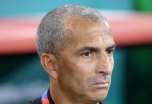 Tunísia demite técnico no meio da Copa do Mundo após goleada de 5 a 1, diz jornalista