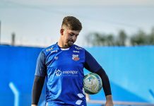 Aos 24 anos, treinador de goleiros de MS é contratado por clube da Arábia Saudita