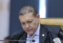 Nunes Marques restabelece filiação de Flávio ao PL e libera registro de candidatura