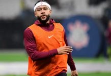 Corinthians faz contato com Memphis para discutir dívida e tentar evitar novo transfer ban