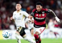Flamengo acerta venda de Plata para o Dínamo Moscou; jogador se despede no Ninho