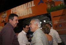 Reinaldo Azambuja visita Festival do Sobá e fala sobre projeto de revitalização da Feira Central