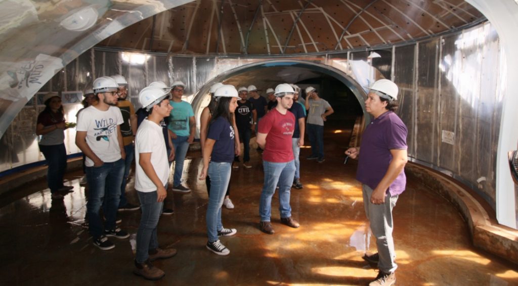 Alunos de Engenharia da UFMS participam de visita técnica no Aquário do ...